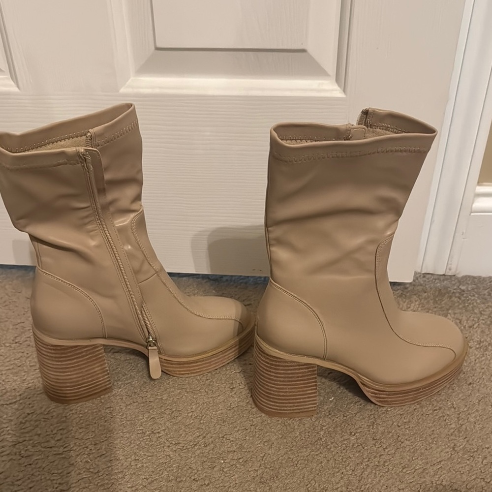 NIB oasis society josephine platform boots